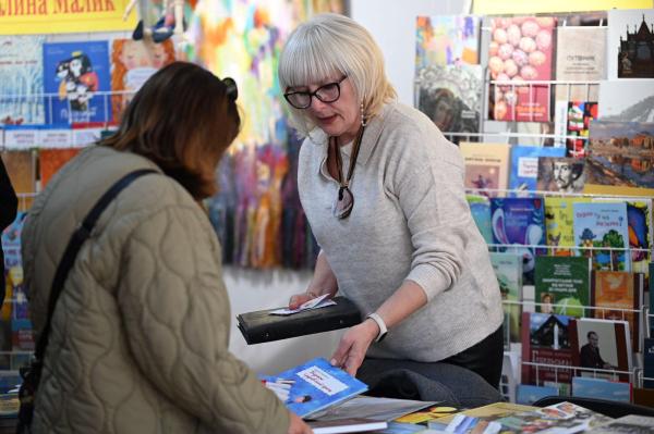 В Ужгороді відкрилася виставка «Книга-фест – 2024» - довгоочікувана подія для всіх книголюбів