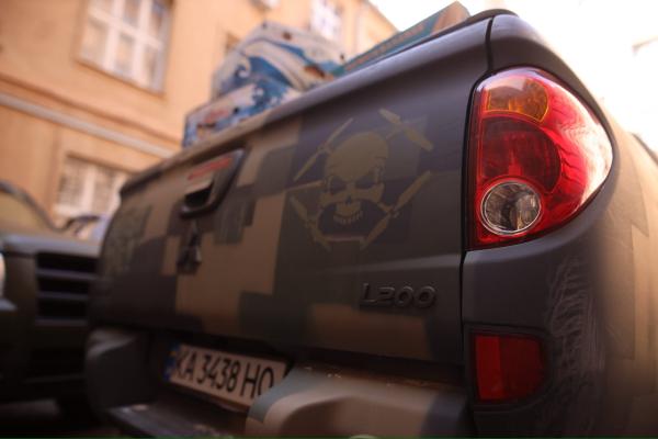Голова Закарпатської ОВА відбув на Схід з великим вантажем для наших захисників