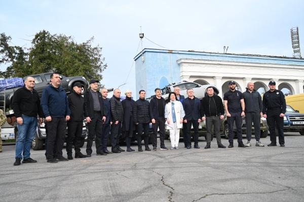 Голова Закарпатської ОВА відбув на Схід з великим вантажем для наших захисників