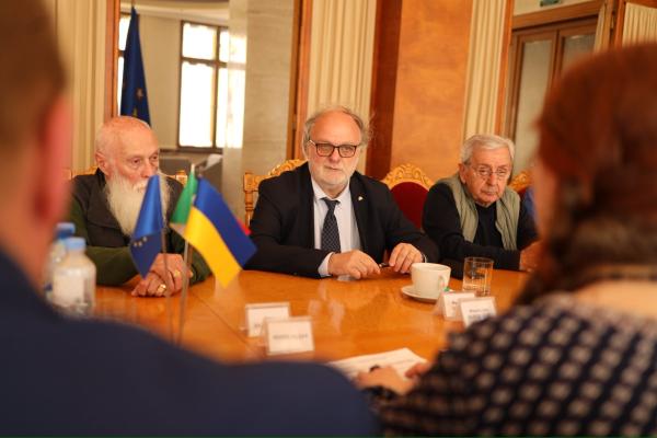 Голова Закарпатської ОВА зустрівся з італійськими партнерами із фундації «Допоможемо їм жити»