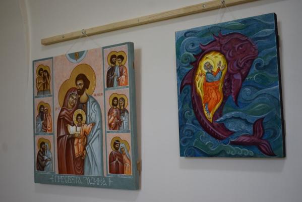 В Ужгороді триває великодня виставка ікон, де представлено загалом 47 образів