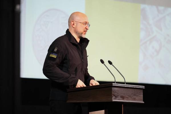 Віктор Микита привітав казначеїв з нагоди 30-річчя Державної казначейської служби України